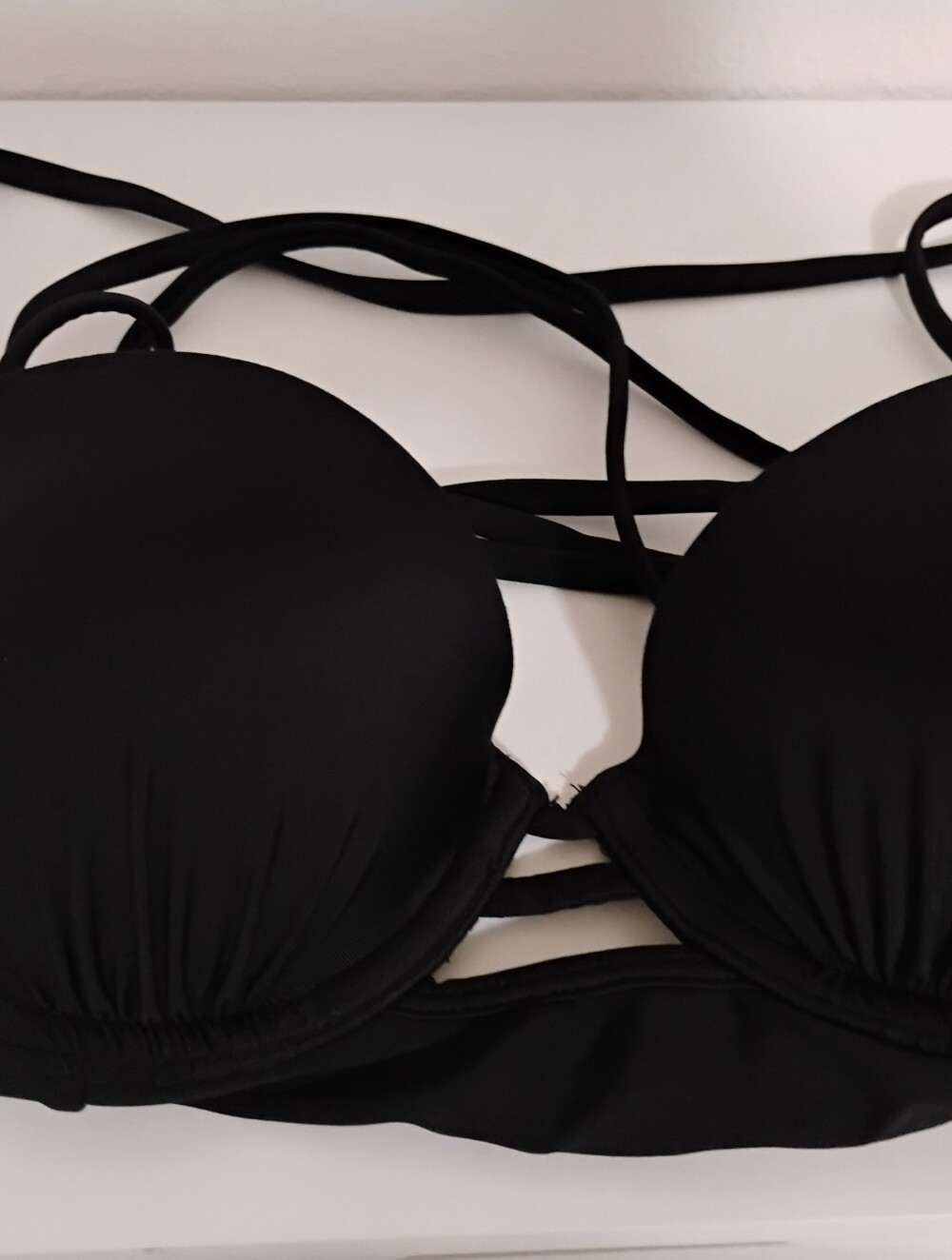 NWT Black Push-Up Bikini Swim Top